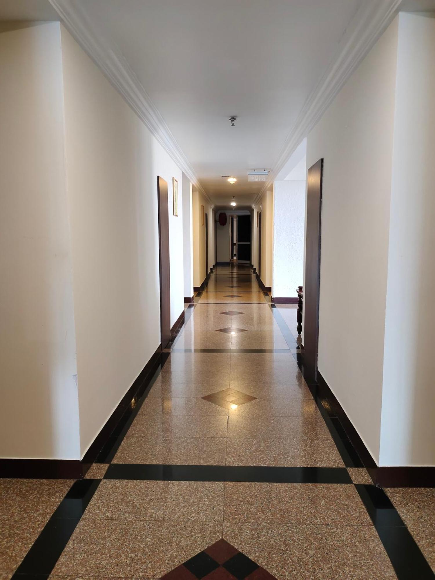 Presidency Kochi City Centre Exterior foto